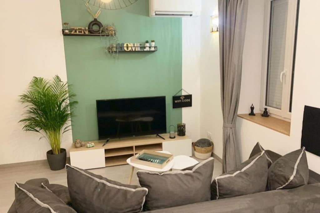 Maison Climatisee Toute Equipee Montchanin Dış mekan fotoğraf